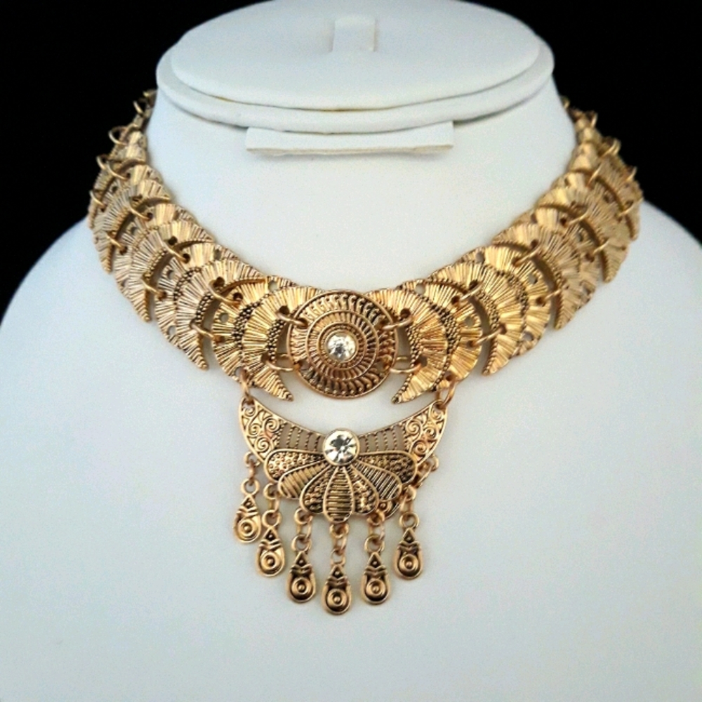 Ornate Gold Filigree Choker Necklace with Dangle Medallion